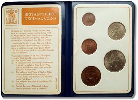 המטבעות העשרוניים הראשונים של Stampbank בריטניה 1971 חבילת הצגת יום עשרוני. מטבעות משנת 1968 ו -1971 עם 1/2p, 1 פני, 2 פני, 5 פני ו -10 פני לא מחוללים